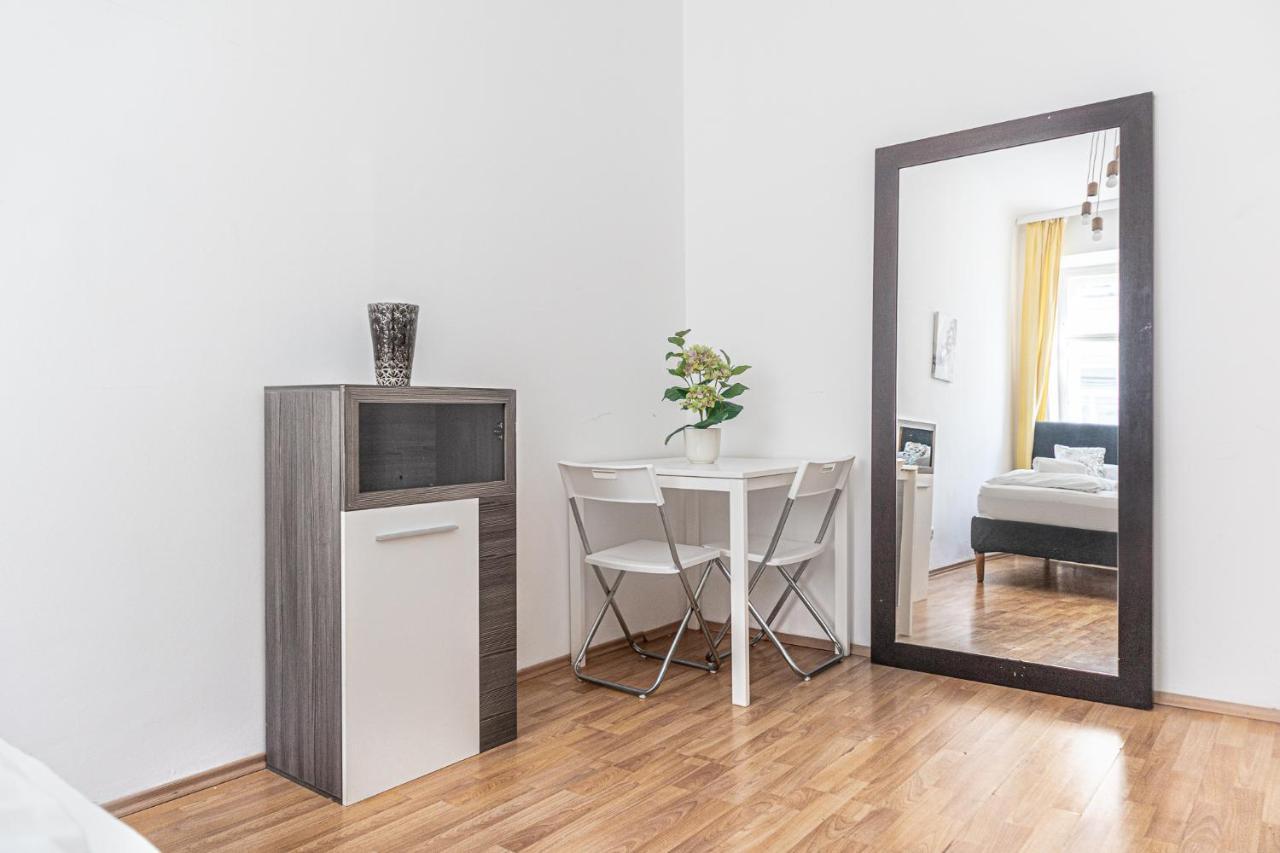 Central Belvedere 3Br Shared Apartment - 12 Min From City Center Wien Eksteriør billede