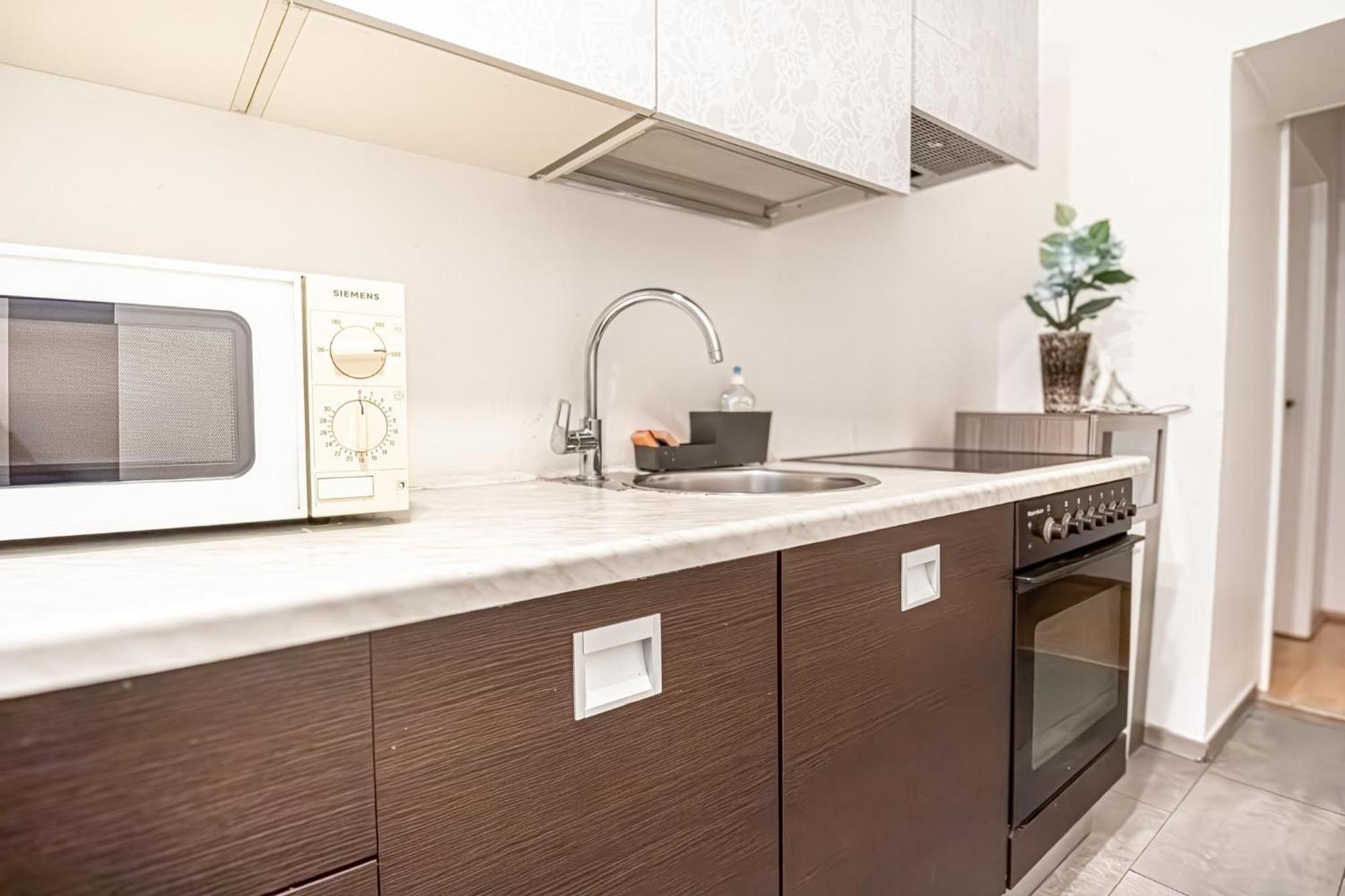 Central Belvedere 3Br Shared Apartment - 12 Min From City Center Wien Eksteriør billede